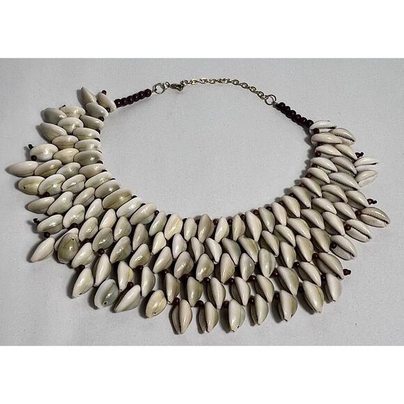 African cowrie shell Bib Style necklace Beach Wedding Boho Seashells Choker - Picture 6 of 9